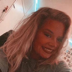 Meet your Posher, Kaitlyn